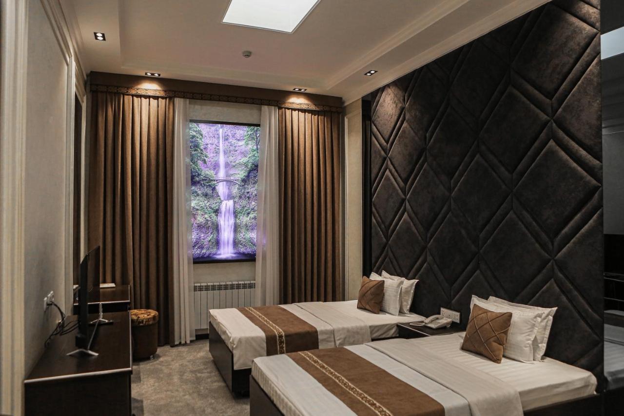 Shirin Plaza Boutique Hotel Bukhara Bagian luar foto