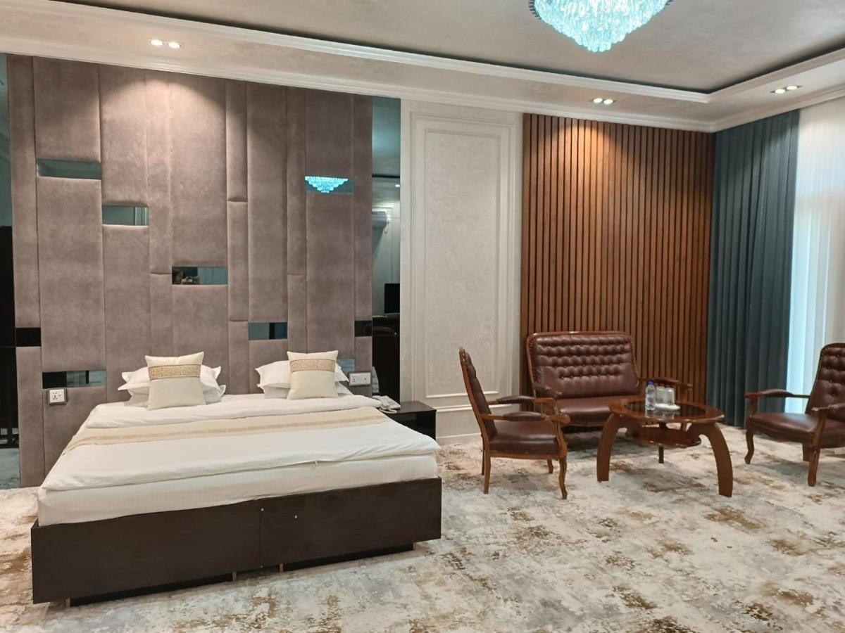 Shirin Plaza Boutique Hotel Bukhara Bagian luar foto